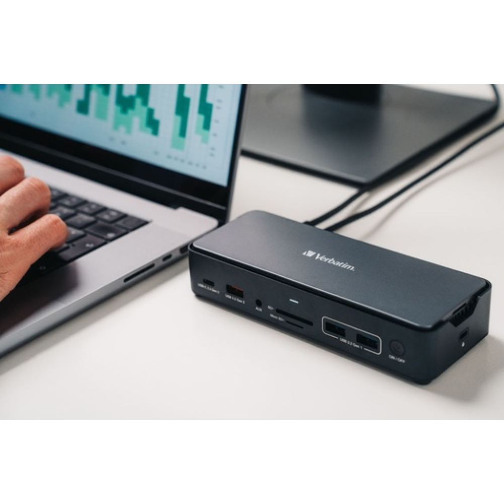 Verbatim USB-C Pro Docking Station CDS-15SSD: 15 Ports with SSD