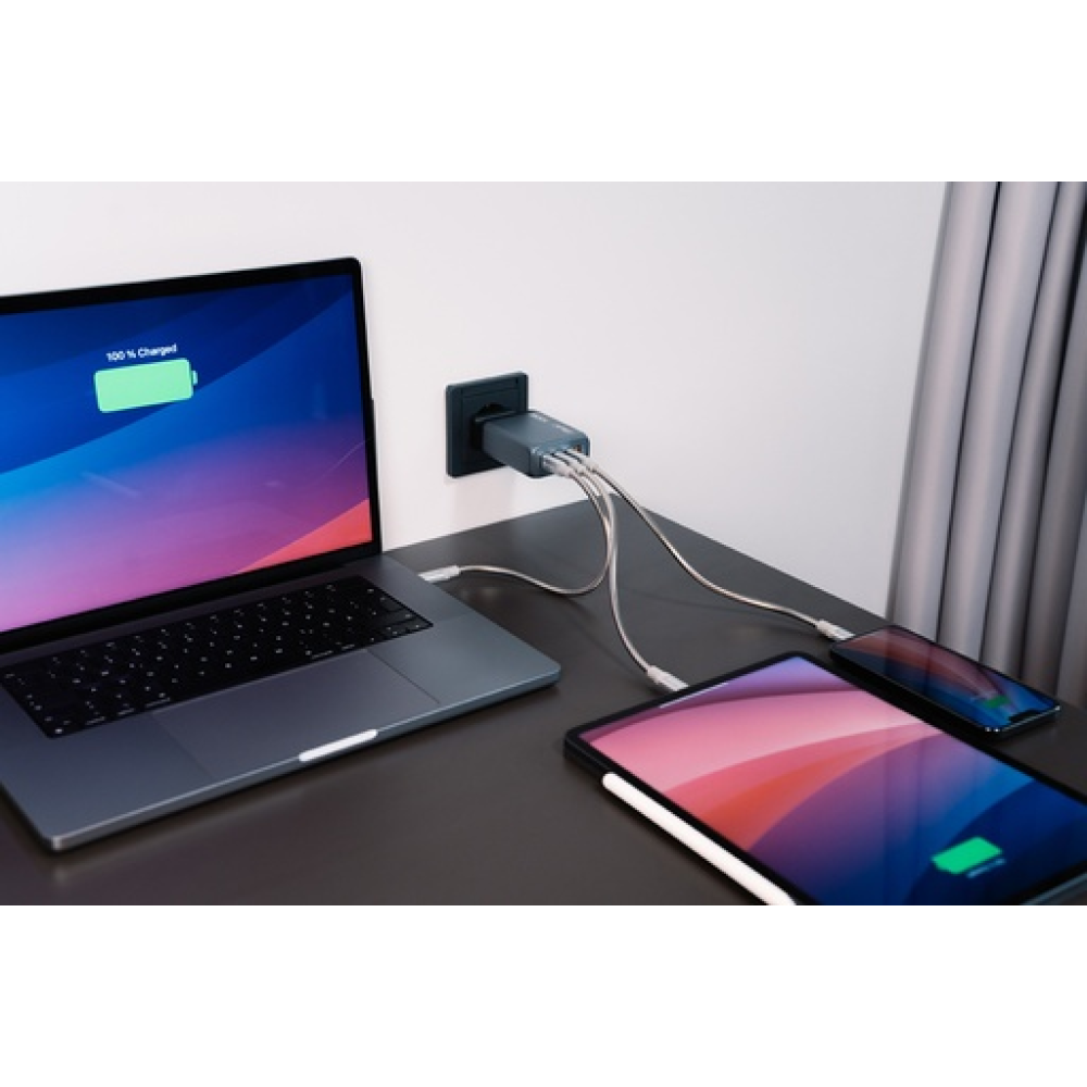 Verbatim GaN USB-A και 3 Θύρες USB-C 100W Power Delivery / Quick Charge 3.0 Gray 